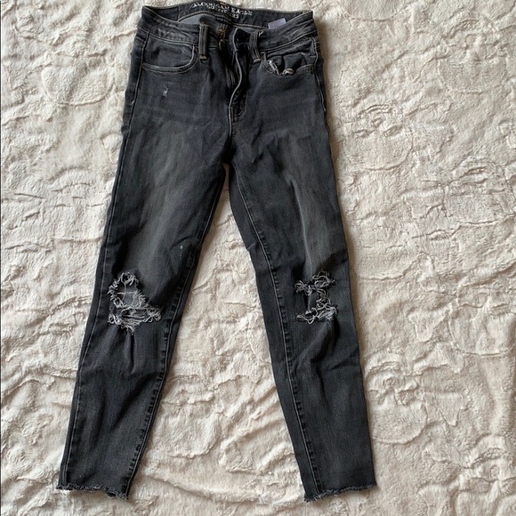 American Eagle Jeans - Picture 1 of 3